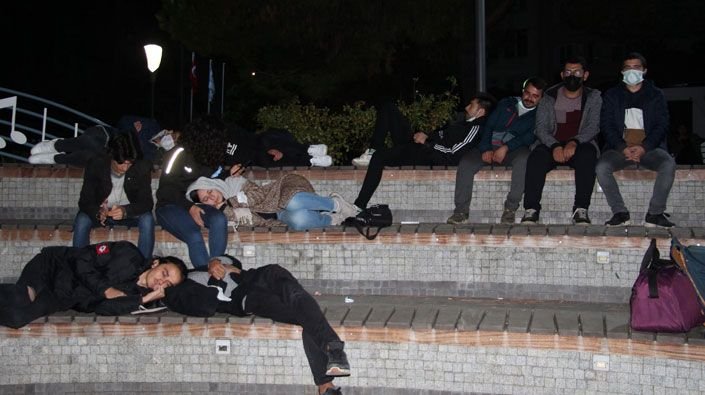 Housing crisis, 2022-23